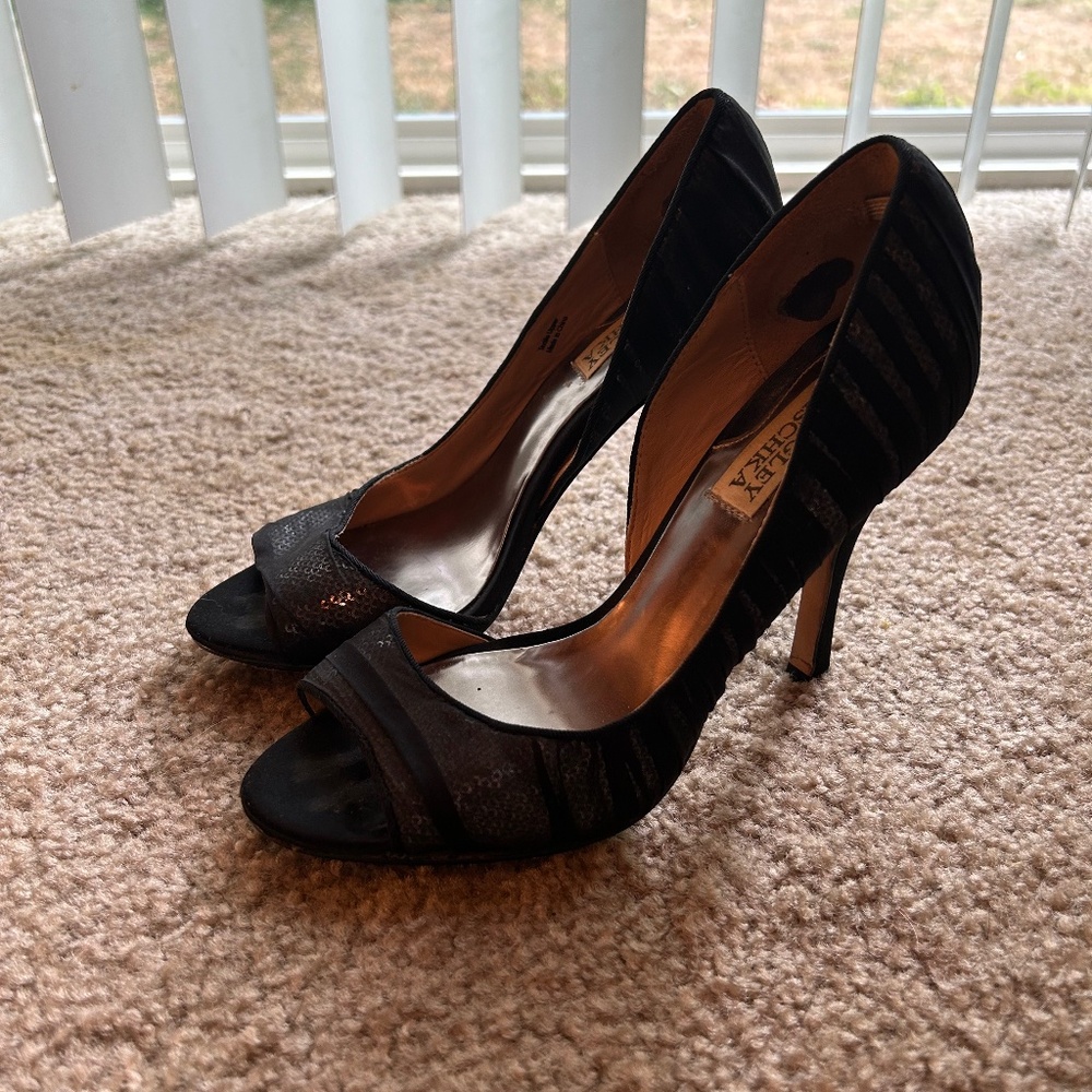 Badgley Mischka Black Peep Toe Sequin Heels With Lace Overlay Size 6.5